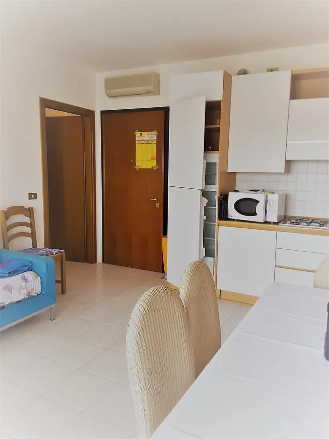 Novita Estate: Seaside Suite with Garage and Bicycles Caorle