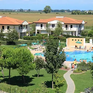 Lecci Lido Altanea Apartment
